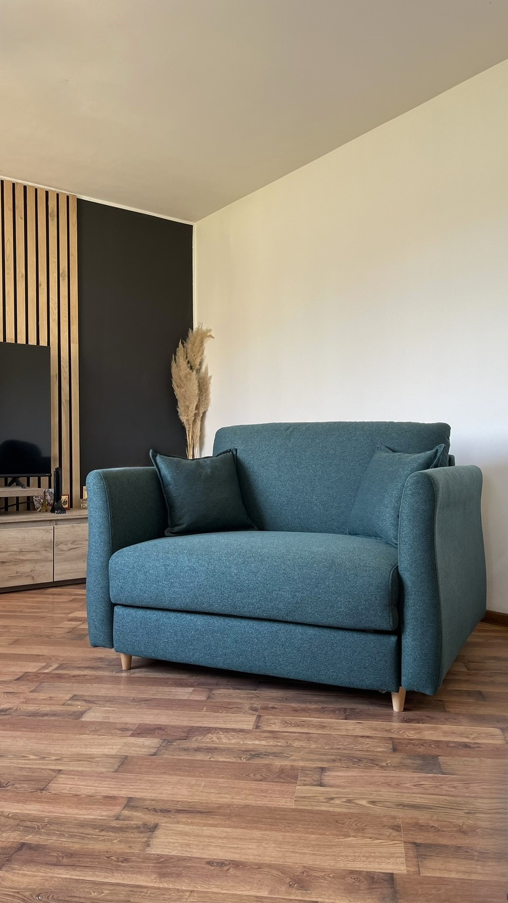 Fotelje i Taburei na razvlacenje